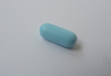 Une pilule bleue = Viagra