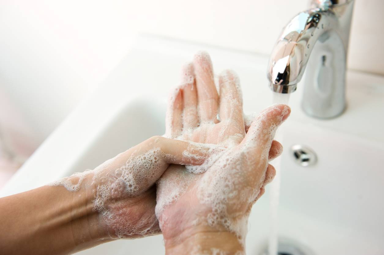 hygiène des mains désinfection