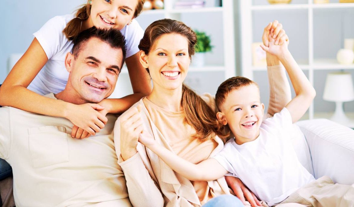 Une famille heureuse